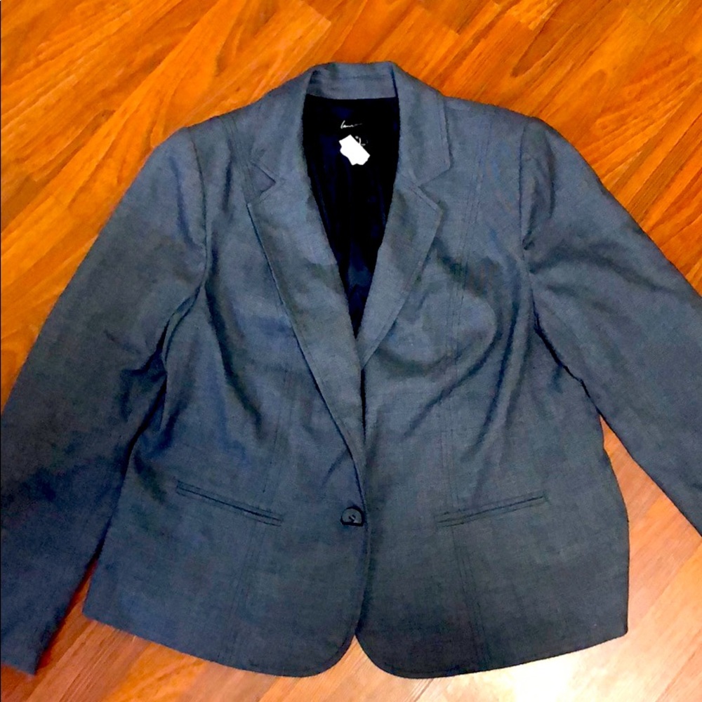 Fitted Blazer